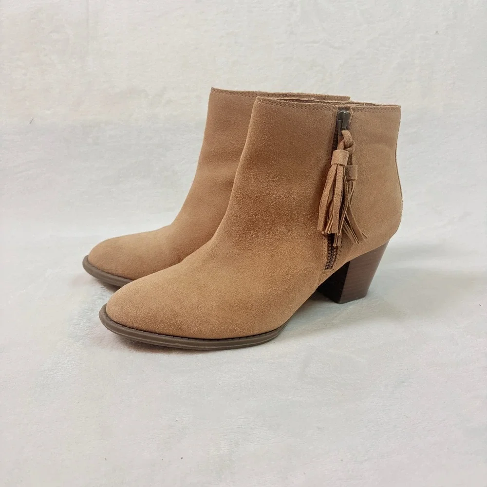Vionic Madeline Ankle Boots Women Sz 7‎ Tan Suede Zip Tassel TVW5416